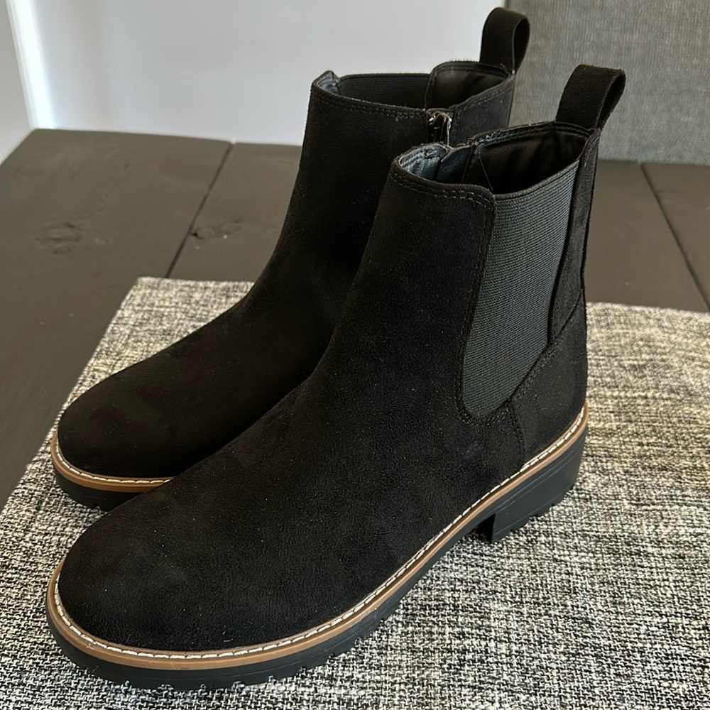 Kensie black boots
